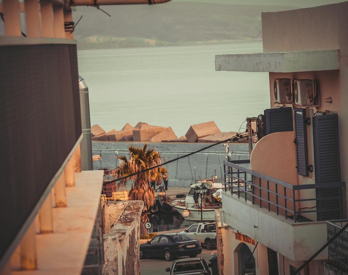 Vel Boutique Suites Αγία Γαλήνη Εξωτερικό φωτογραφία
