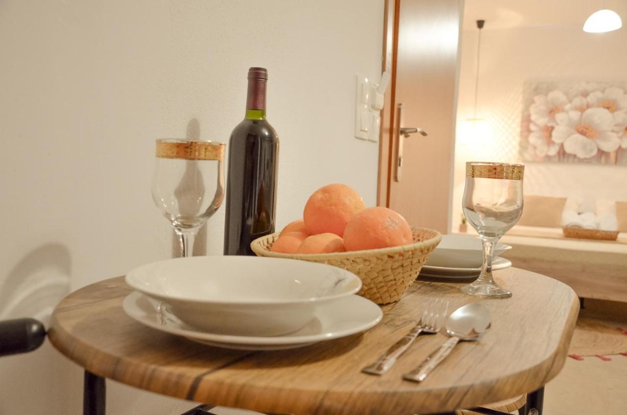 Vel Boutique Suites Αγία Γαλήνη Εξωτερικό φωτογραφία